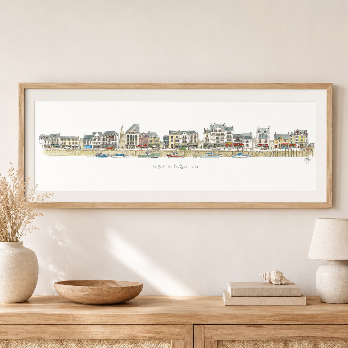 Tableau du port du Pouliguen présenté dans un intérieur